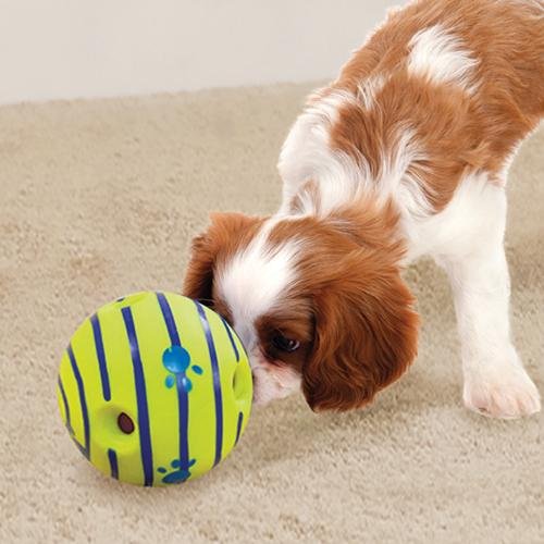 Wobble Wag Giggle Ball, Keeps dogs happy